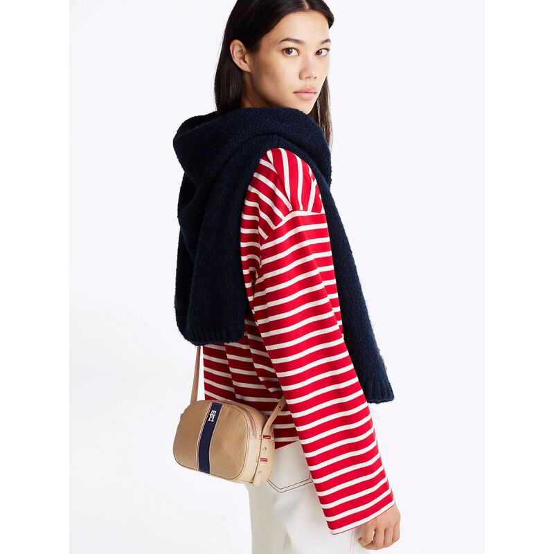 Tommy Hilfiger TH Legacy Textured Camerabag image number 3